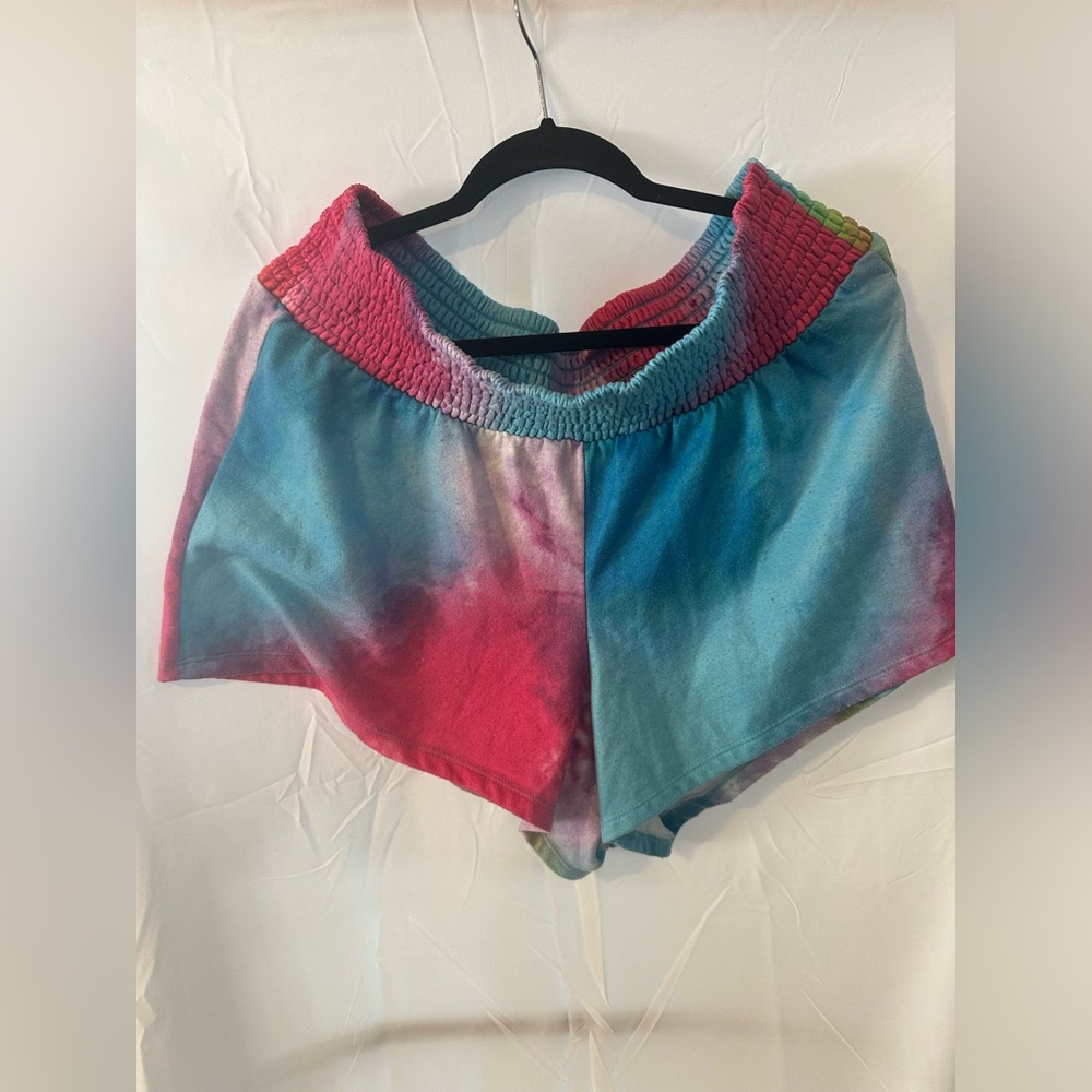 Torrid Women’s Smock Waist Shorts Rainbow Tie Dye Size 2